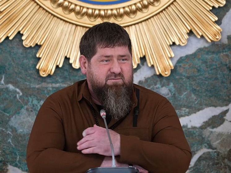 Кадыров призвал украинцев задуматься и перестать идти "на верную смерть"