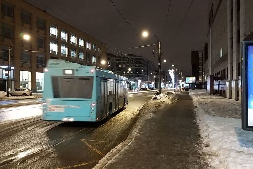 Расположение некоторых автобусных остановок изменится в Петербурге 4 декабря