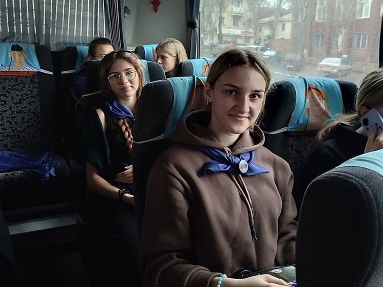 Школьники из ДНР отправились по культурным маршрутам двух столиц России