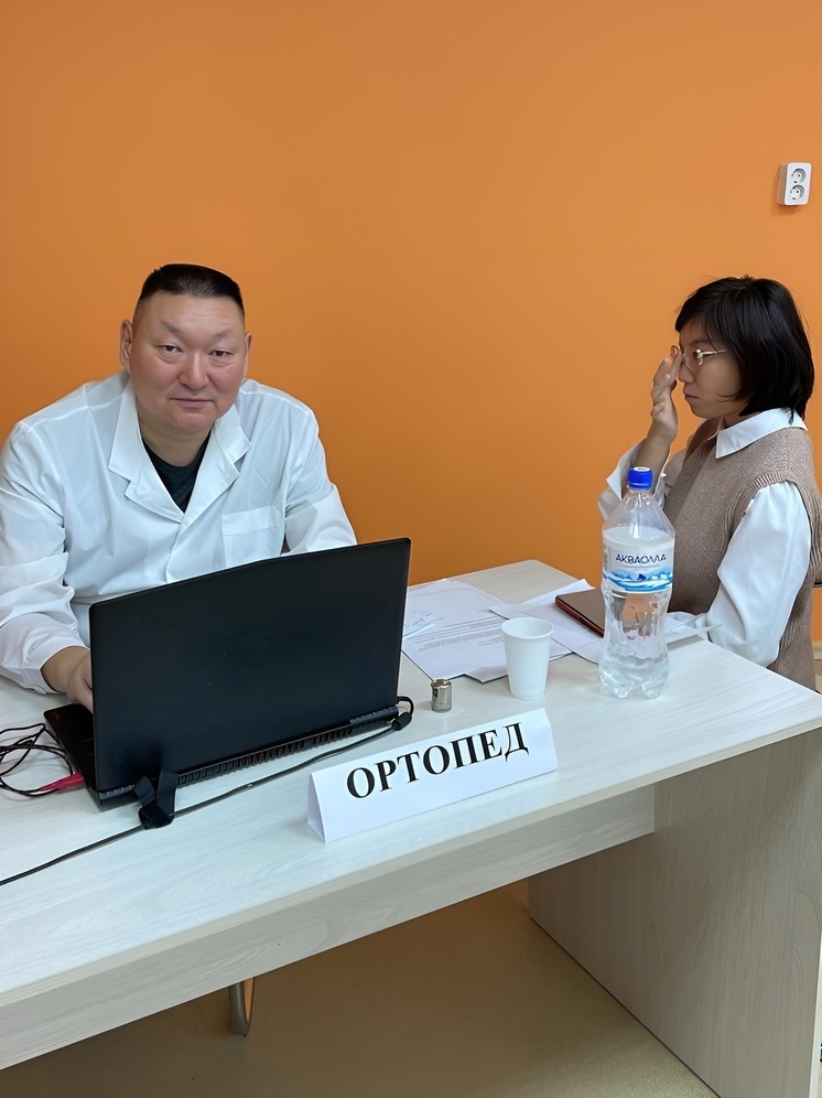 Мобильные доктора ведут работу в Среднеколымском и Булунском районах Якутии