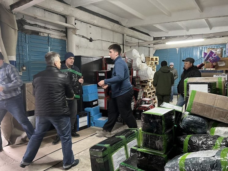 Одежда, лекарства, копченая колбаса: в Новом Уренгое объявили новый сбор гуманитарки для бойцов СВО