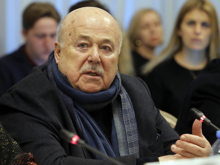 Александр Калягин на съезде СТД призвал «ничего не ломать»