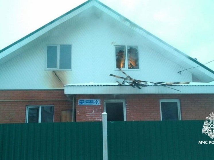 В Казани горел частный дом из-за детской шалости со спичками