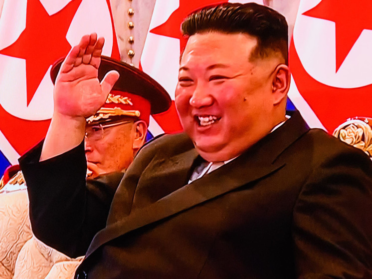 Ким Чен Ын призвал женщин КНДР не допустить падения рождаемости и соцморали