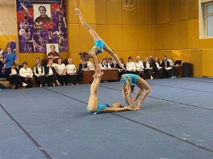 Акробаты из ДНР пополнили копилку медалей Республики