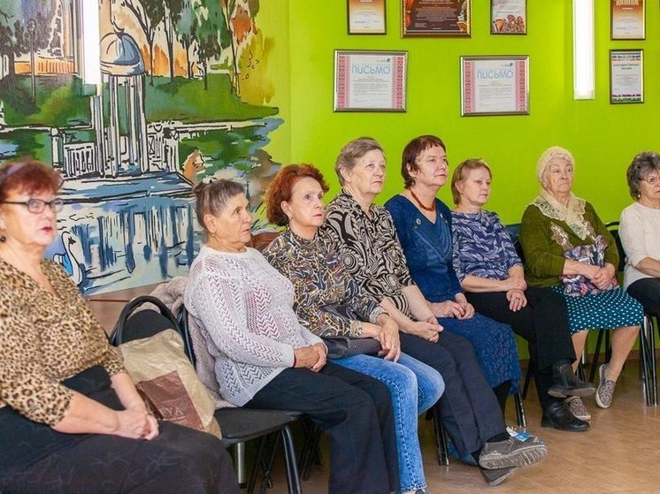 Астраханским пенсионерам рассказали о профилактике артроза