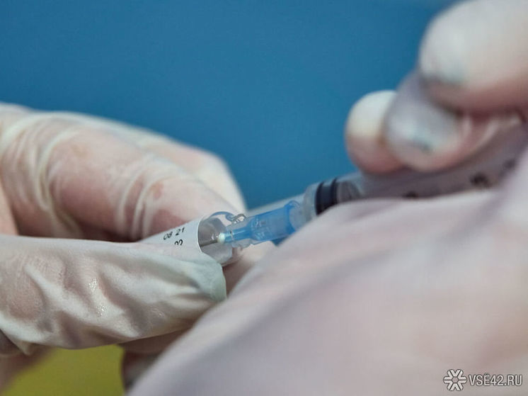 Дефицит жизненно важной вакцины в детской поликлинике возмутил кемеровчанку