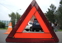 Три человека погибли в понедельник вечером в автоаварии в Волоколамском городском округе Подмосковья