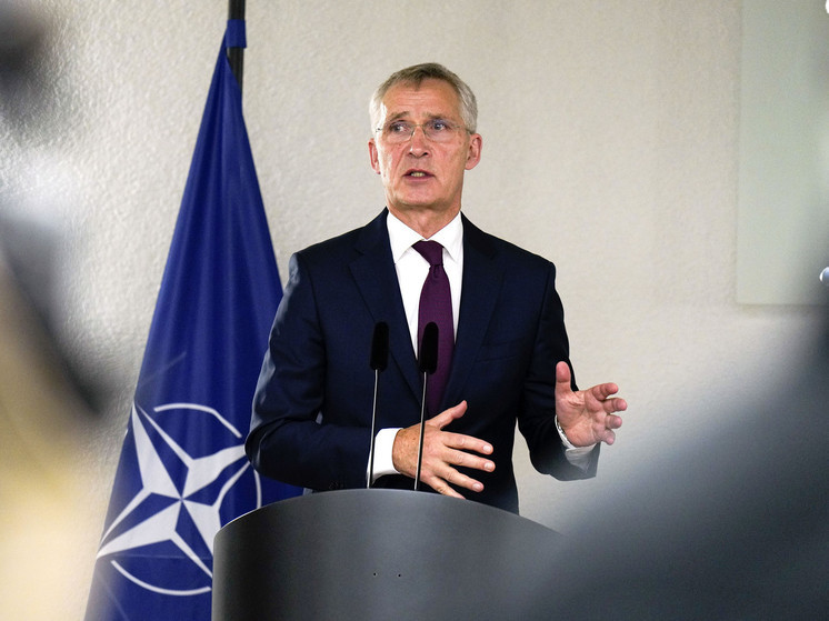 Столтенберг пообещал продолжить поддержку Украины вопреки возражениям в НАТО