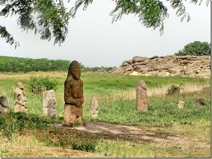 Памятник “Каменная могила” переходит в ведение «Херсонес Таврический»