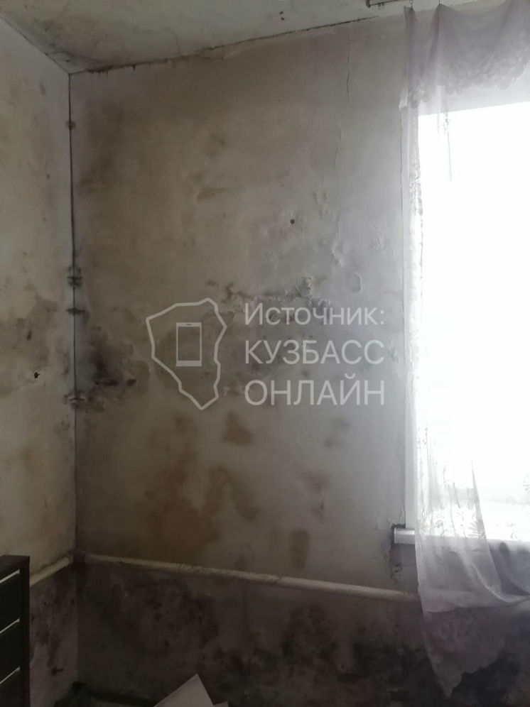 Аварийный дом в Кузбассе не может дождаться очереди на расселение