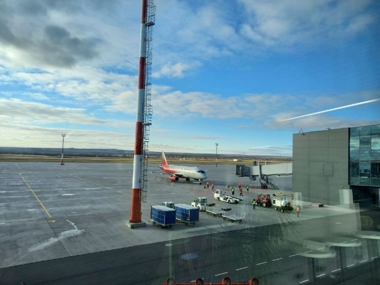 Авиакомпания «Россия» увеличит число рейсов из Саратова в Москву