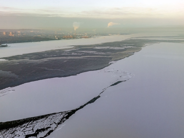 Известный фотограф предвкушает сезон зимней рыбалки в Карелии