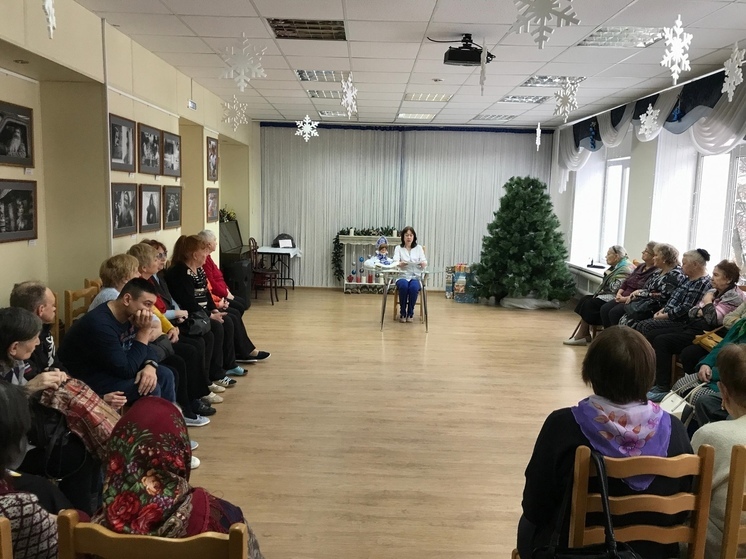 В Серпухове для старшего поколения провели полезный лекторий