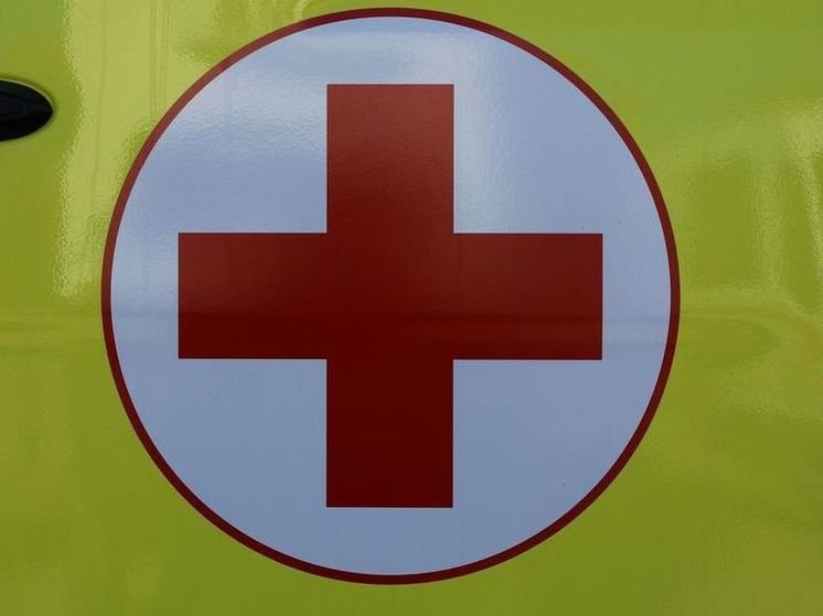 Игрок в мини-футбол столкнулся с соперником и умер