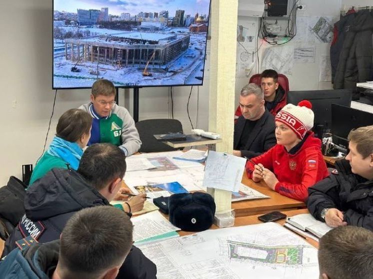 Министр спорта Башкирии посетил стройплощадку Дворца борьбы в Уфе