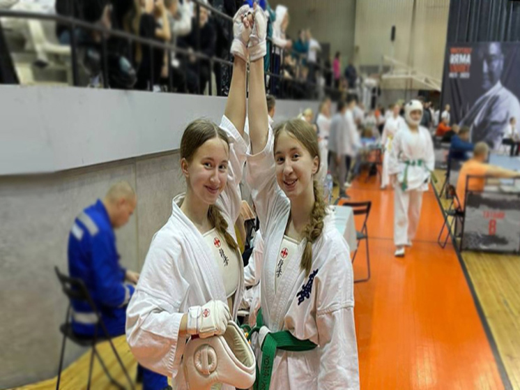 Два серебра и одна бронза: Чукотские каратисты завоевали награды всероссийского турнира