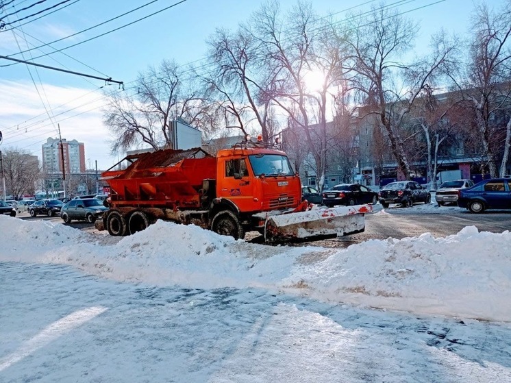 В Заводском районе Саратова за 1,5 миллиона будут убирать снег и мусор с дорог