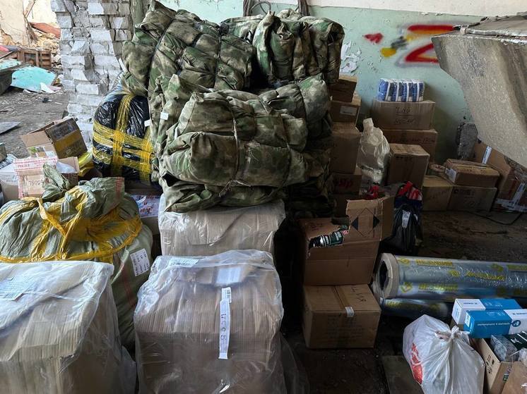 Из Орловской области в зону СВО доставили посылку для десантников
