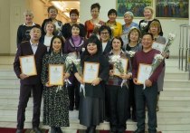Сегодня, 6 декабря, депутаты Горсовета Улан-Удэ поздравили с Днем добровольца участников организации «Сила добра 03»