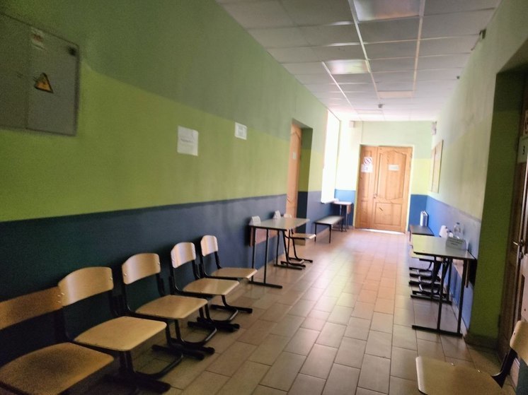 Гимназию и школу в Полярных Зорях перевели на «дистанционку»