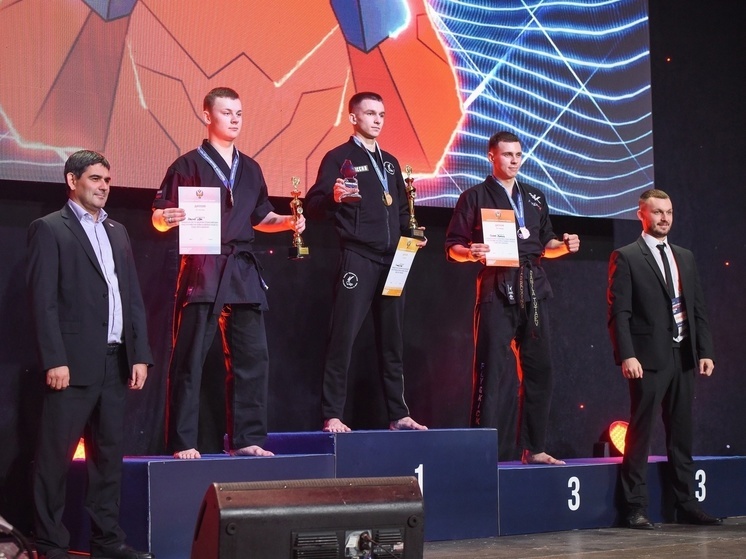 Вологодские спортсмены стали победителями Чемпионата России по кикбоксингу