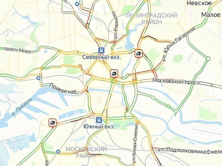 Утро в Калининграде началось с километровых пробок