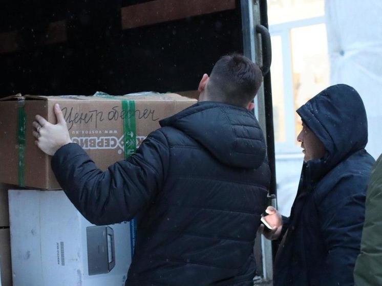В Каховку доставили 2 тонны гумпомощи из шефской Рязани