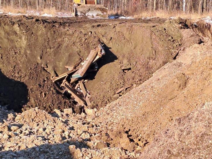 В Пензенской области злоумышленники закопали мусор в землю