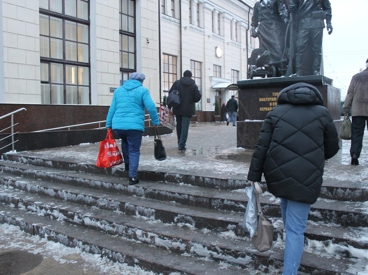 Тулякам рассказали о востребованности курьеров и аниматоров перед Новым годом