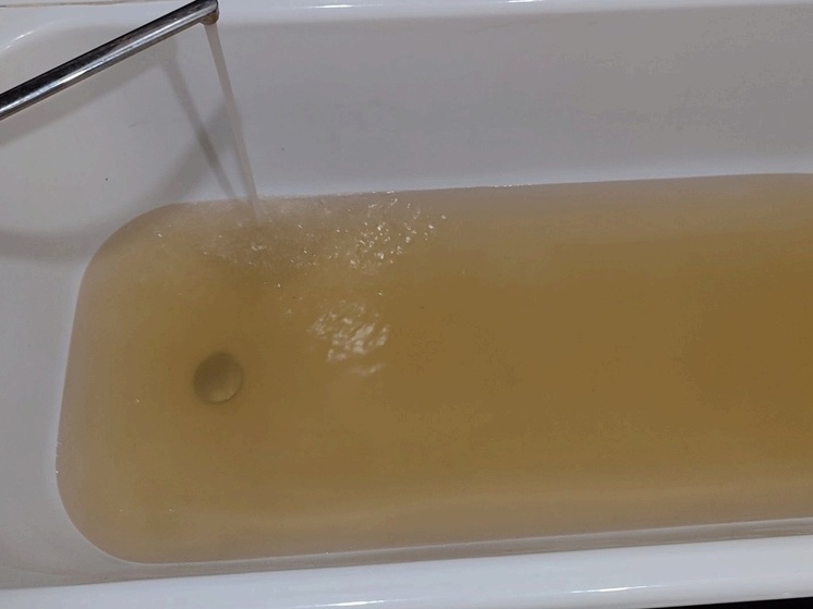 Жители Отрадного пожаловались, что в городе три дня нет воды