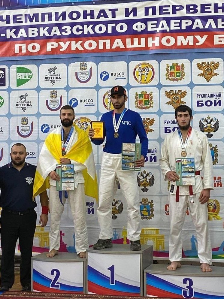 Чеченский спасатель стал чемпионом Северного Кавказа по рукопашному бою