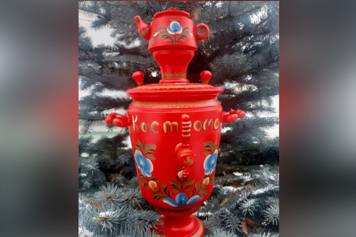 Всероссийскую новогонюю елку на ВДНХ украсит красный костромской самовар