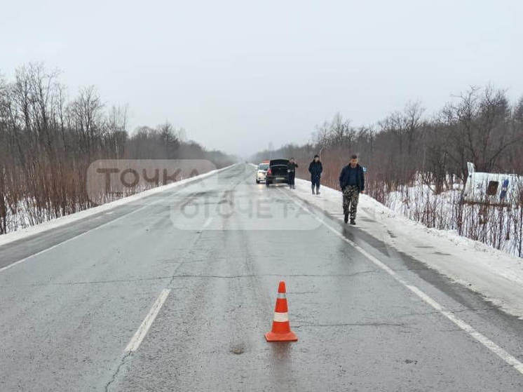 Автомобиль скорой помощи с женщиной без сознания попал в ДТП на Сахалине