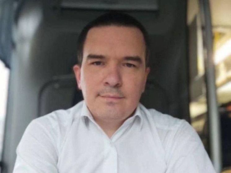 Водитель автобуса спас человека, которому неожиданно стало плохо