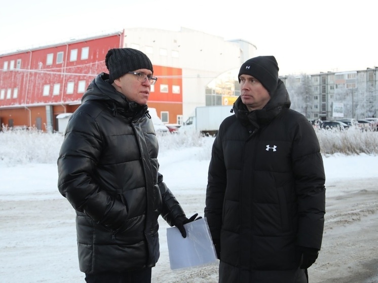 Глава Северодвинска побывал на проблемных объектах города