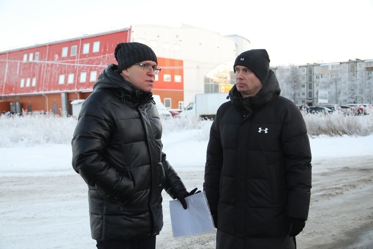 Глава Северодвинска побывал на проблемных объектах города