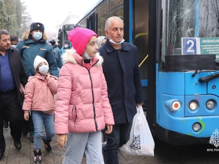 В Нальчик прибыл поезд с беженцами из сектора Газа