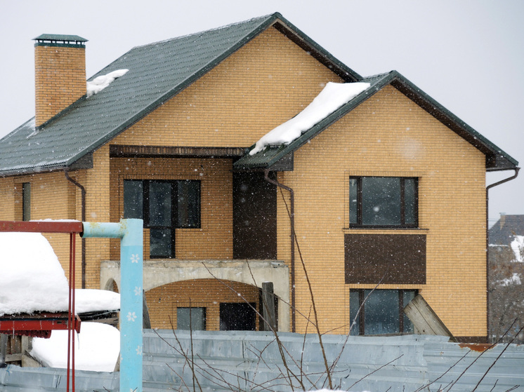 В Подмосковье вместо участка многодетные семьи смогут получить деньги