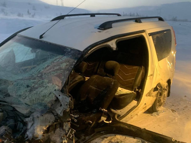 В Печенгском районе шесть пострадавших при ДТП передали медикам