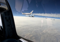 Заслуженный летчик Попов рассказал, почему президент летал в командировку с фронтовыми самолетами

