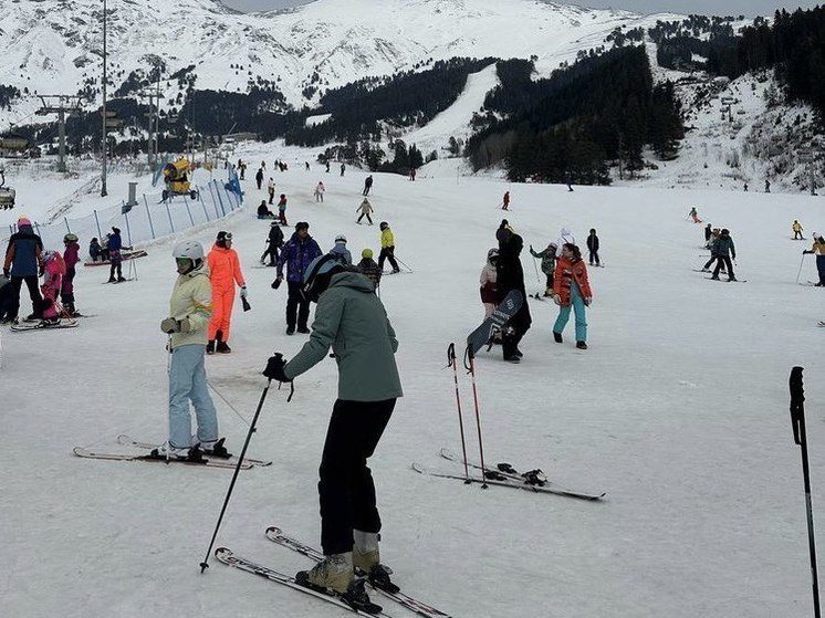 Туристов приглашают на открытие горнолыжного сезона на Эльбрусе 9 декабря