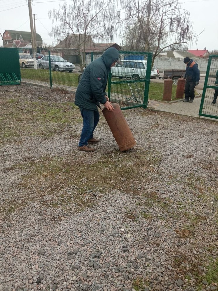 Жители Херсонской области получили бесплатные баллоны с газом