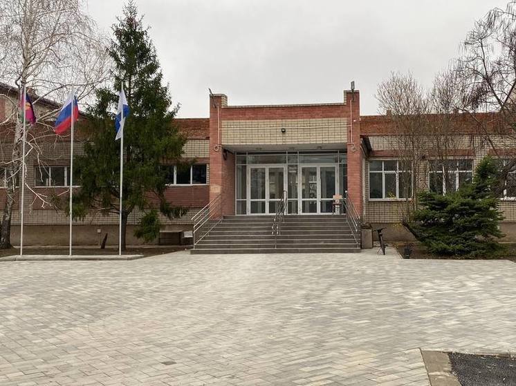 В Генической школе возобновили ремонтно-восстановительные работы