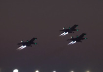 Истребители Су-35, сопровождавшие самолет президента РФ Владимира Путина во время его визита в ОАЭ и Саудовскую Аравию, продемонстрировали мощь Российской Федерации, пишет Military Watch Magazine (MWM)