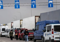 Украинский кабмин запретил свободный въезд и пребывание лиц в пограничной зоне, сообщил в своем телеграм-канале представитель правительства республики в Раде Тарас Мельничук