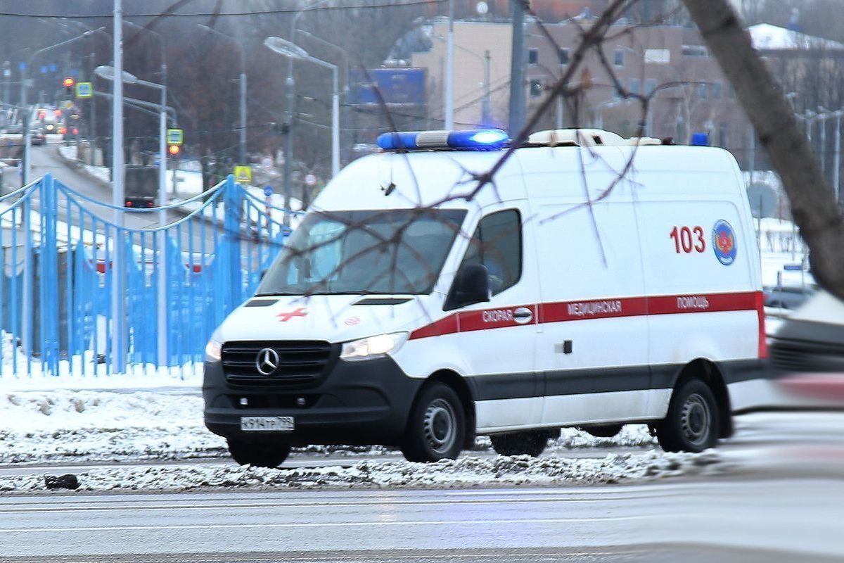 Российскую пенсионерку на улице ударили кастетом по голове