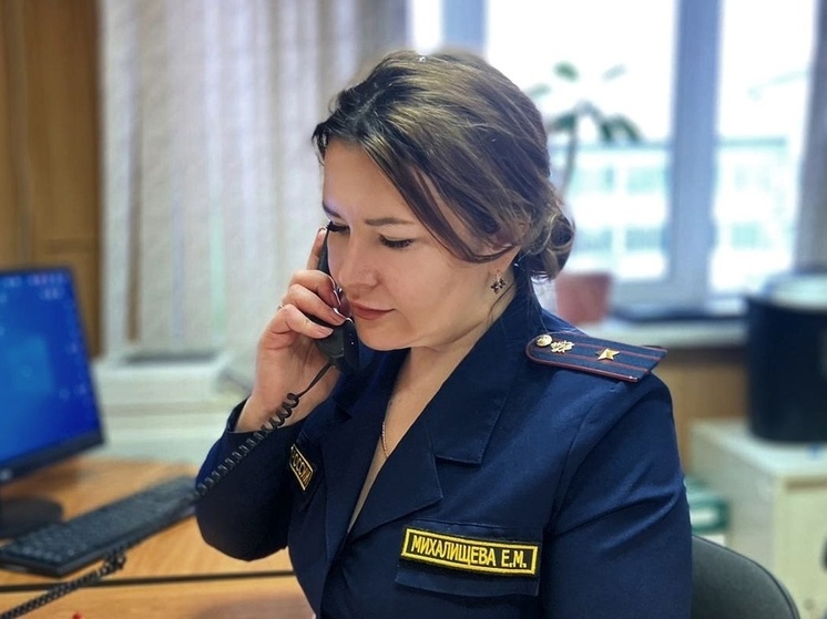Сотрудница ГУФСИН по Красноярскому краю спасла жизнь 15-летнему школьнику