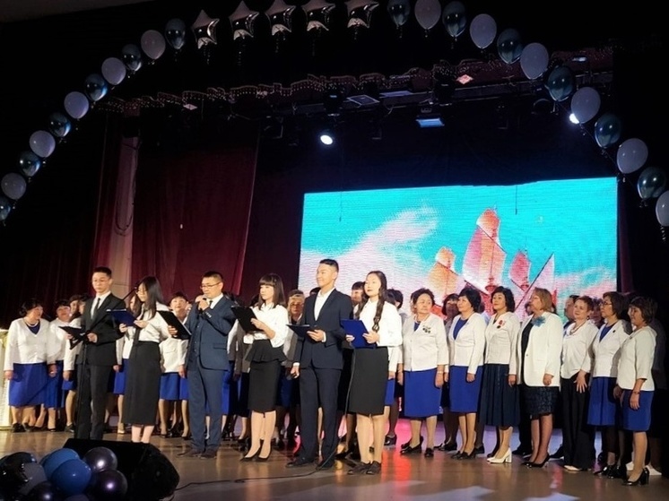 Гимназия №5 города Кызыла отметила юбилей