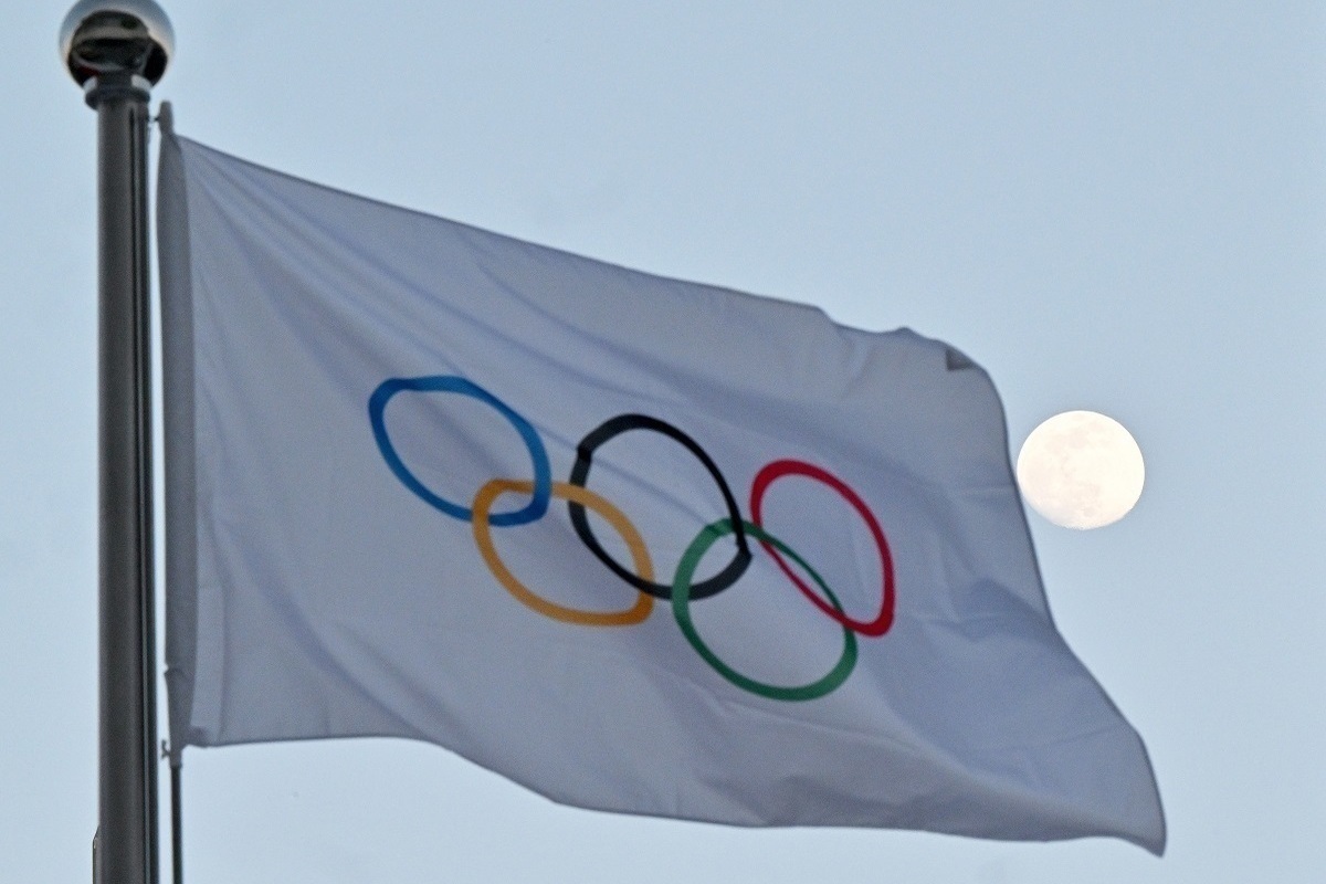 В Госдуме назвали белый флаг на Олимпиаде оскорблением для России